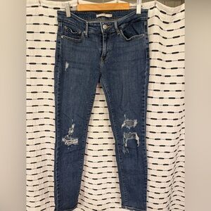 EUC Levis 711 Skinny Sz 28
